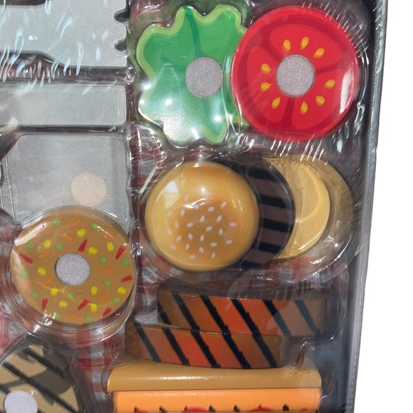 Melissa & Doug Wooden Grill & Serve BBQ Grill Set 20 pieces Toy BRAND NEW - Picture 4 of 9